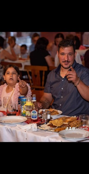 Czene Zsolt Egyeni válalkozó.