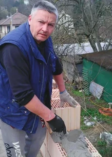 Sz J builnding house kft  Szigeti József