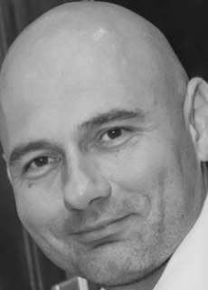 Czinkota László